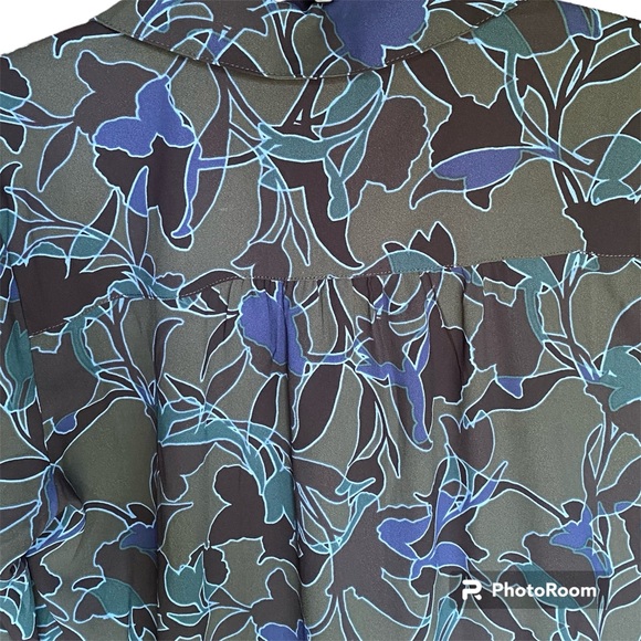 NWOT Logo by Lori Goldstein Floral Button Down Blouse Green/Blue Size Medium - Picture 4 of 12